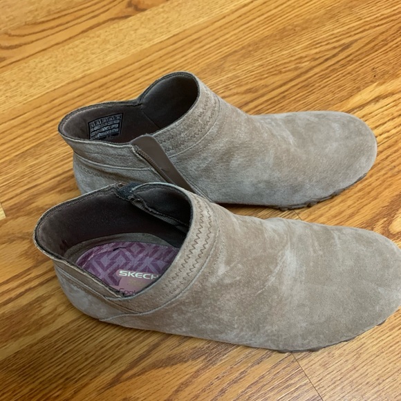 Skechers Shoes - Sketchers memory foam booties